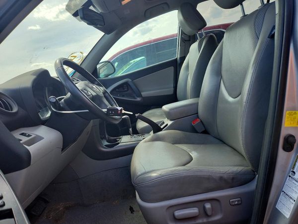 2012 TOYOTA RAV4 High
