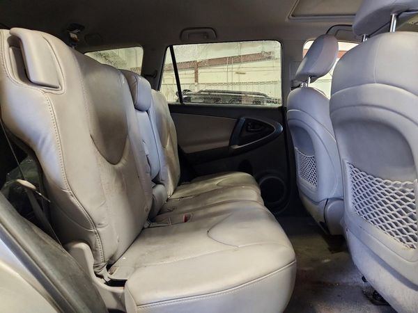 2012 TOYOTA RAV4 High