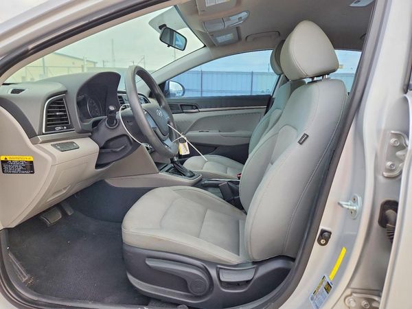 2017 HYUNDAI ELANTRA SE Base