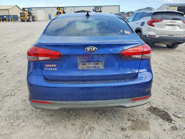 2018 KIA FORTE