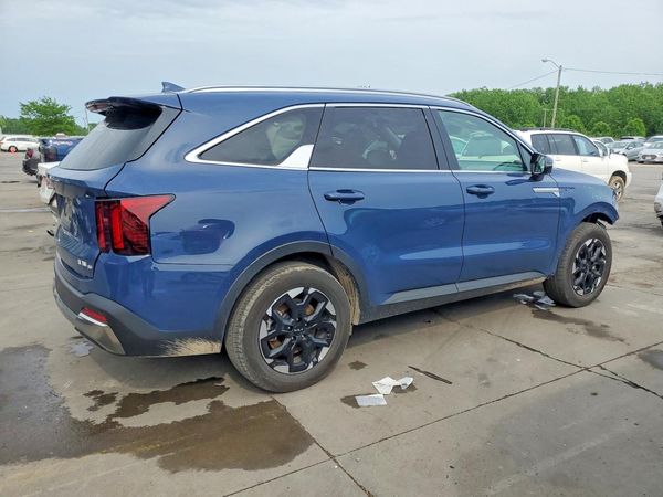 2025 KIA SORENTO