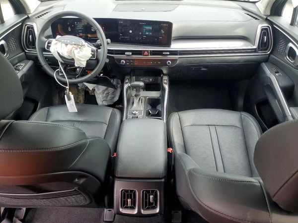2025 KIA SORENTO