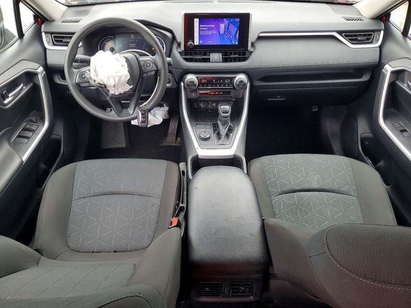 2024 TOYOTA RAV4 XLE — CKPT