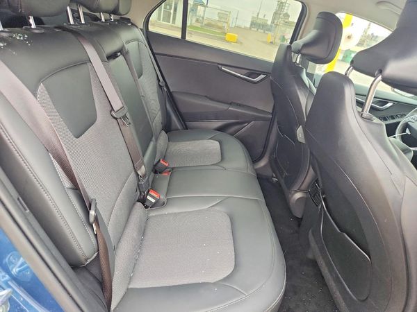 2025 KIA NIRO