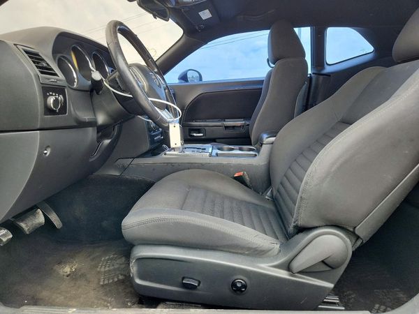 2013 DODGE CHALLENGER Base