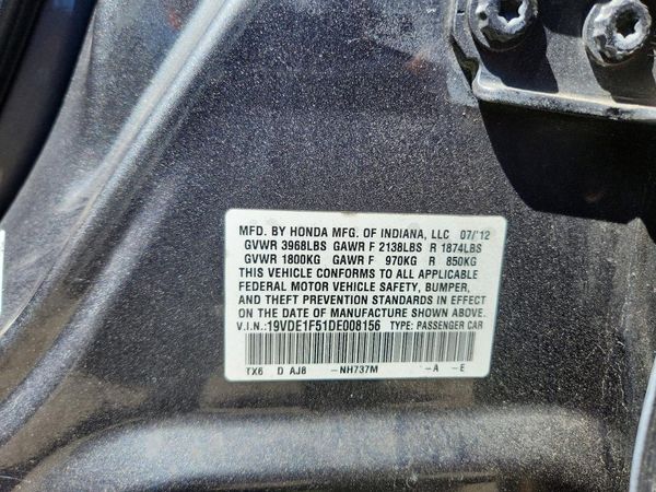 2013 ACURA ILX 20 PREMIUM — VINS