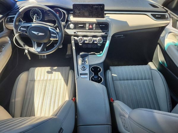 2023 GENESIS G70