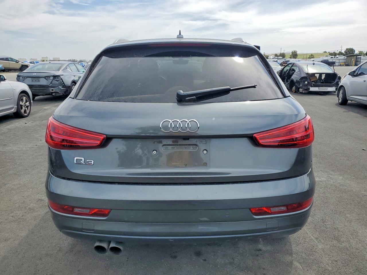 2018 AUDI Q3
