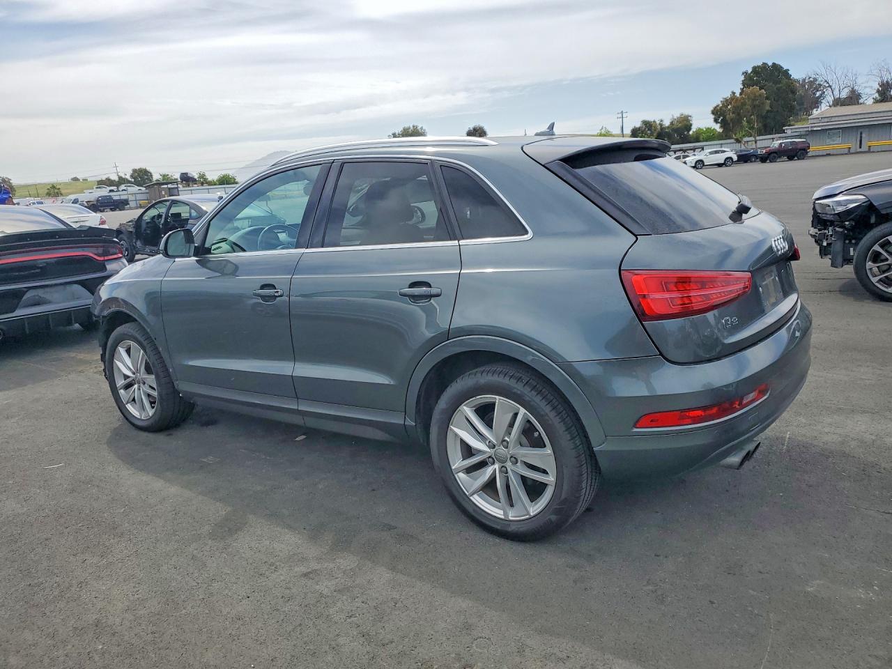2018 AUDI Q3