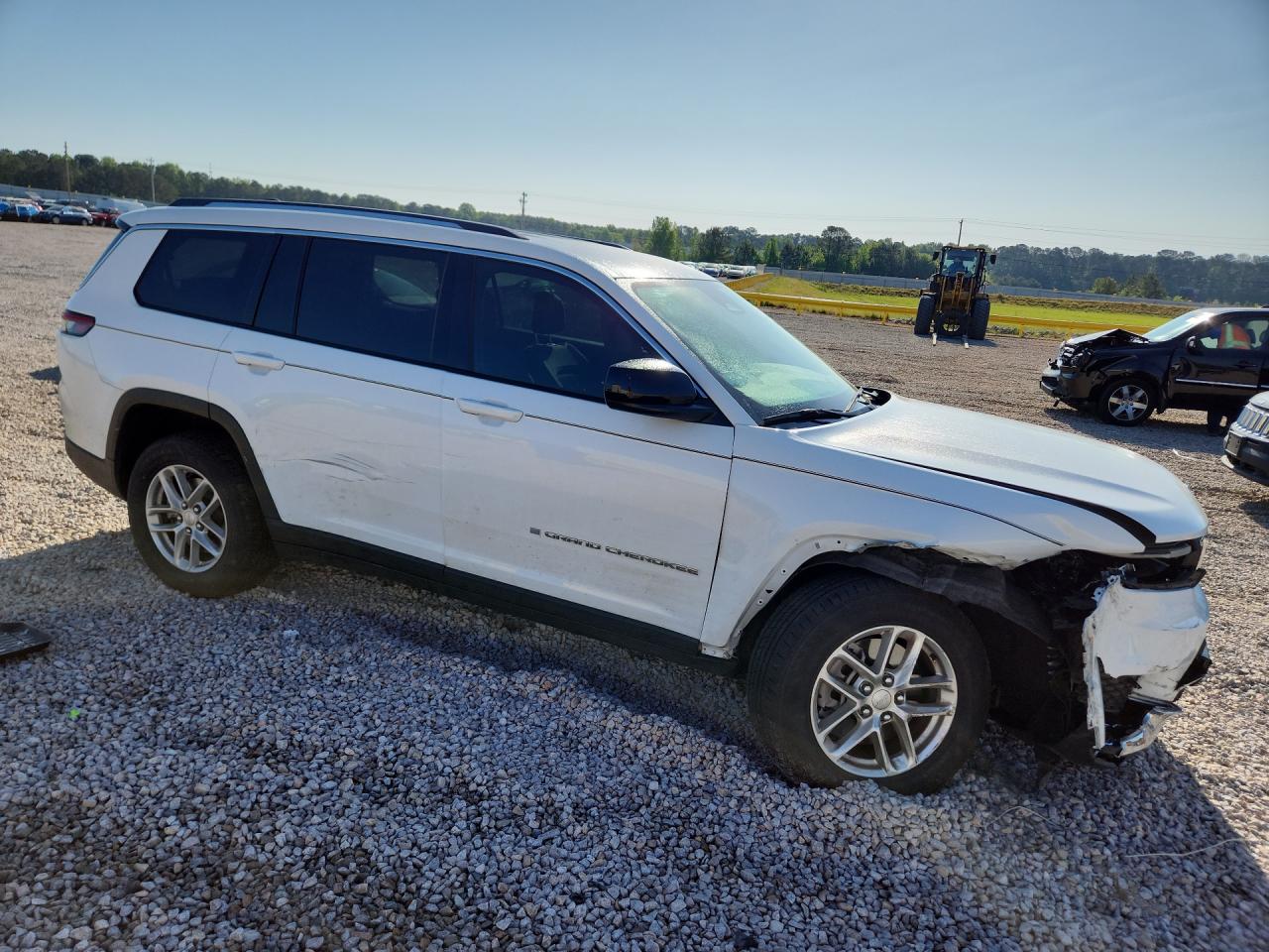 2023 JEEP GRAND CHEROKEE L LAREDO 4X4