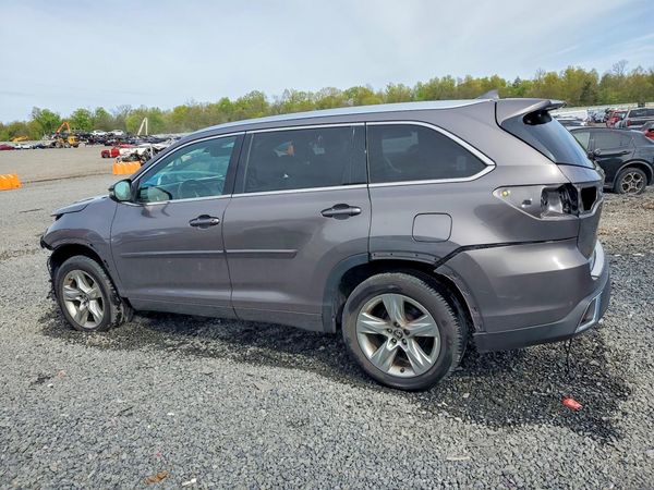 2017 TOYOTA HIGHLANDER