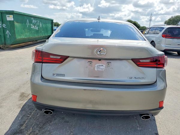2016 LEXUS IS
