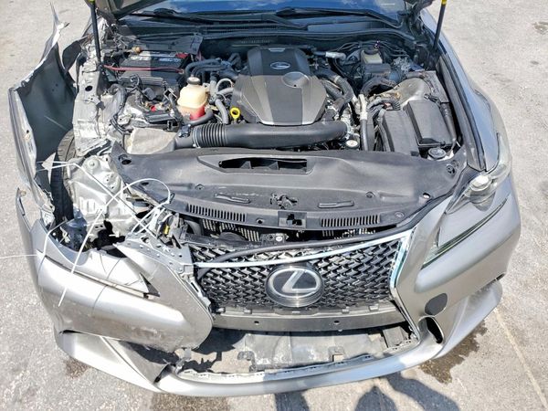 2016 LEXUS IS