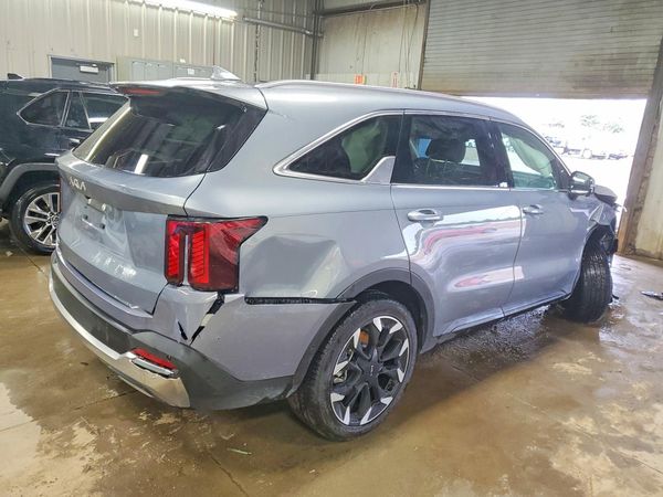 2025 KIA SORENTO