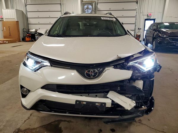 2018 TOYOTA RAV4