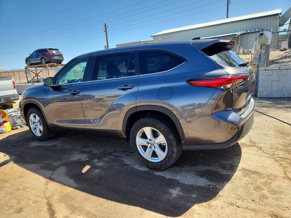 2023 TOYOTA HIGHLANDER
