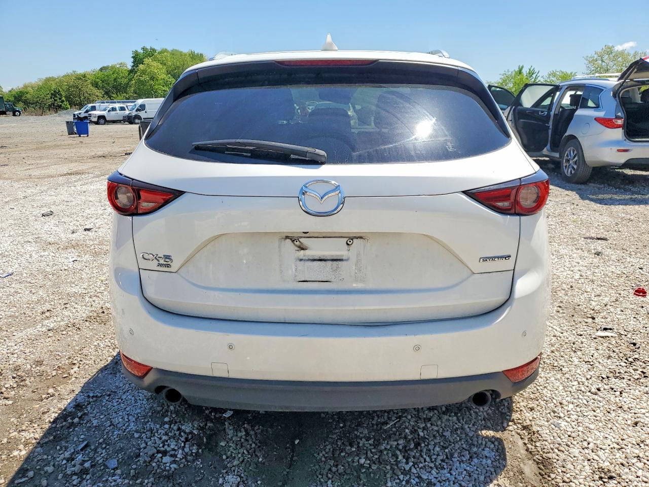 2021 MAZDA CX-5 Signature