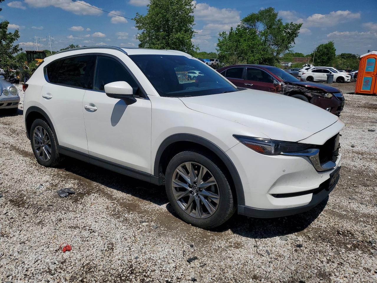 2021 MAZDA CX-5 Signature