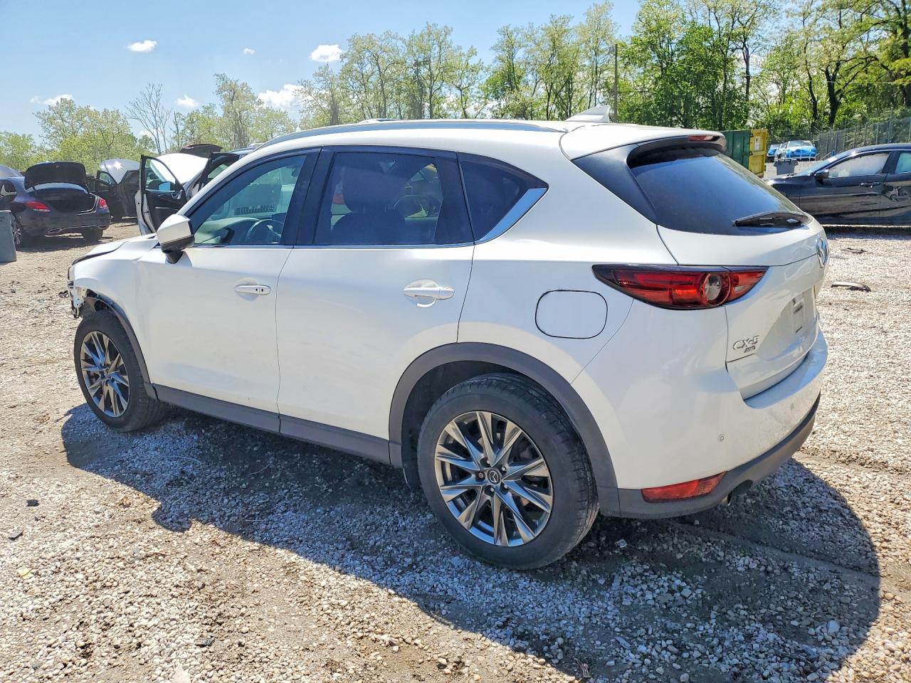 2021 MAZDA CX-5 Signature