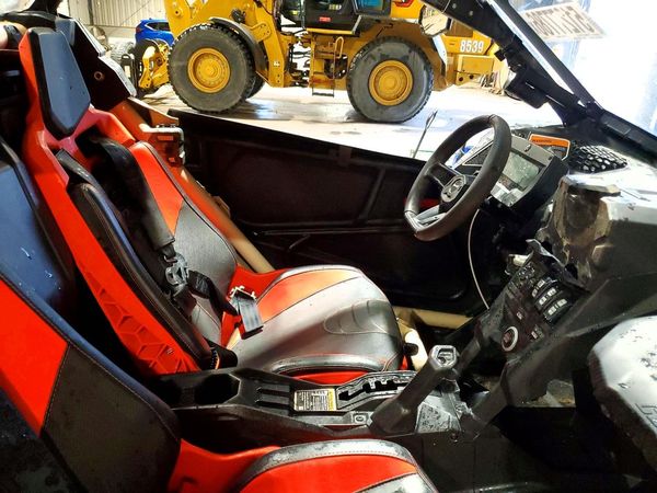 2021 CAN-AM MAVERICK X3 XRS 72"