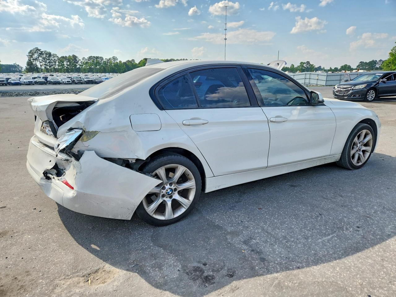 2015 BMW 328