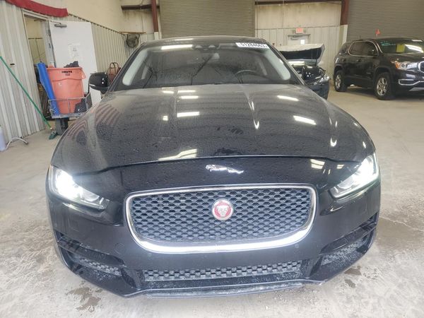 2017 JAGUAR XE Premium — DIRF