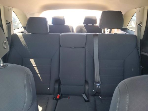 2018 KIA SORENTO L, LX