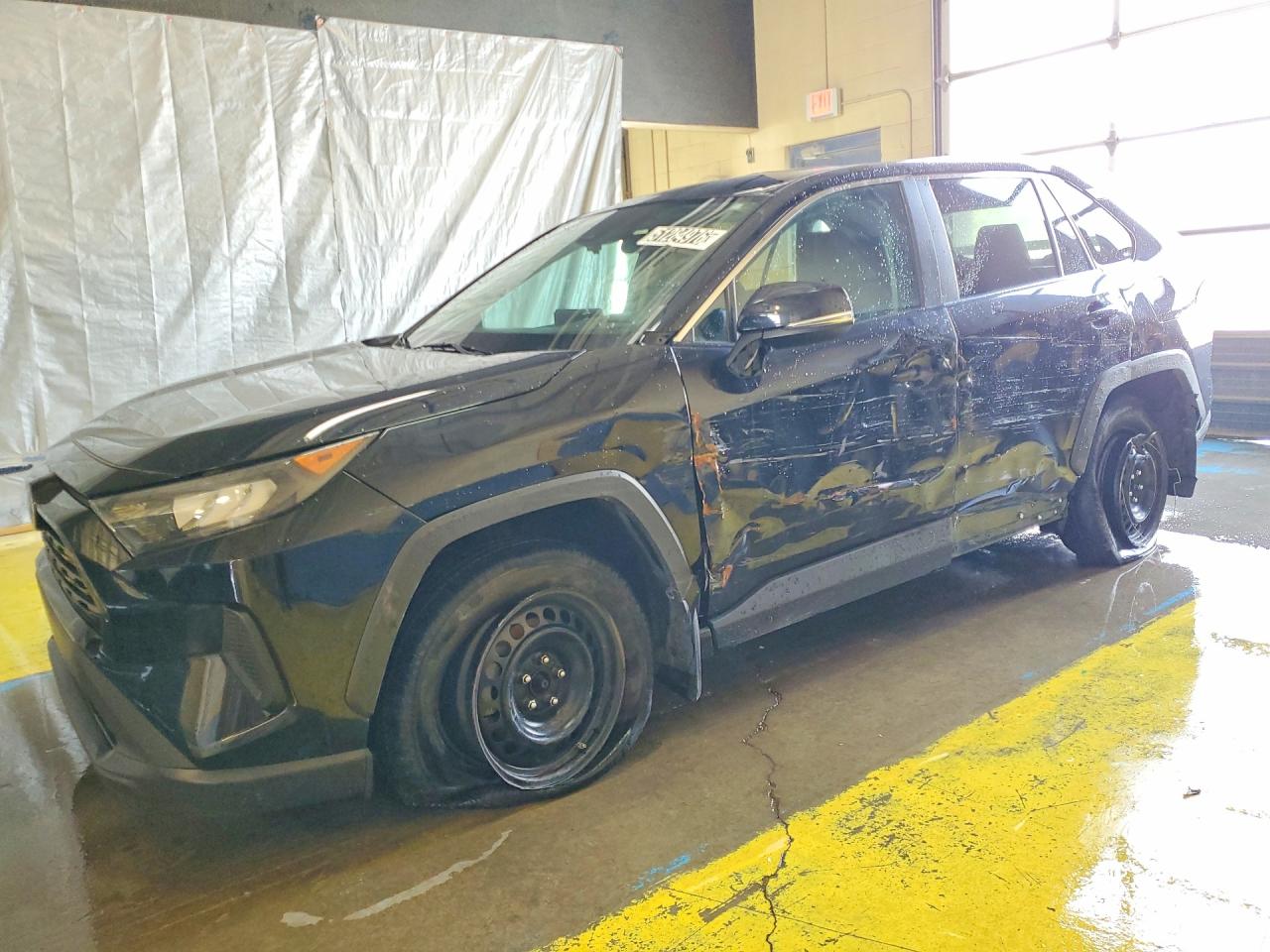 2022 TOYOTA RAV4 LE