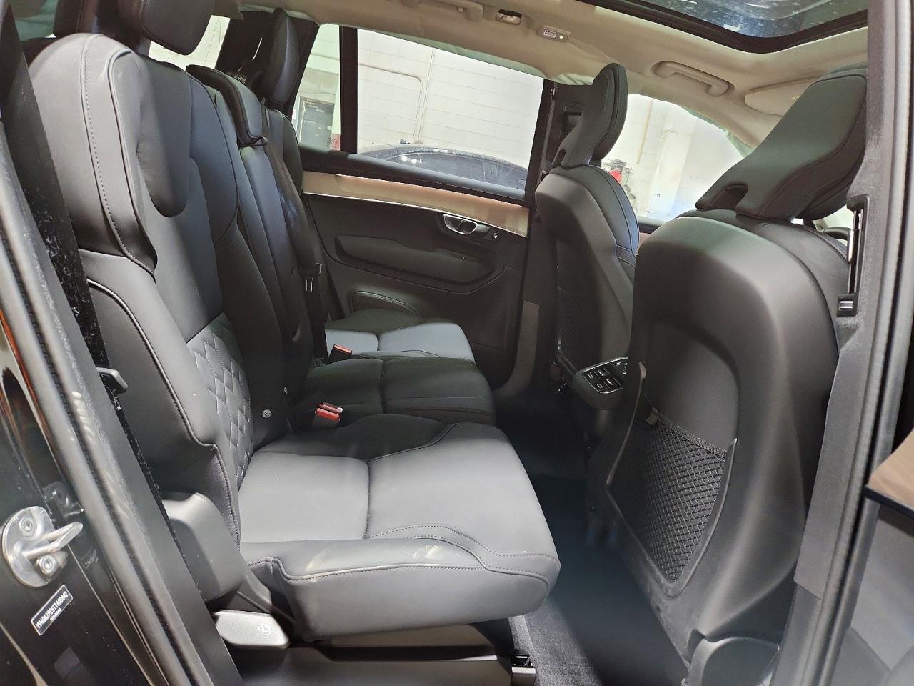 2026 VOLVO XC90 Plus Bright