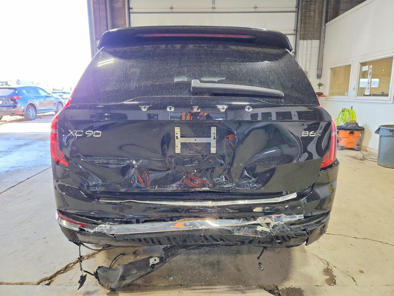 2026 VOLVO XC90 Plus Bright