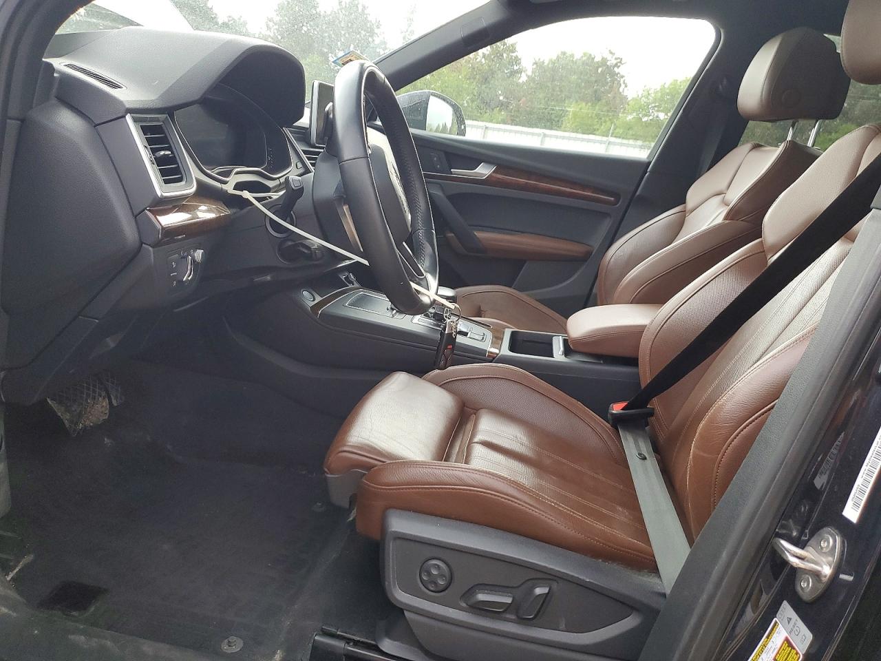 2018 AUDI Q5 quattro Prestige