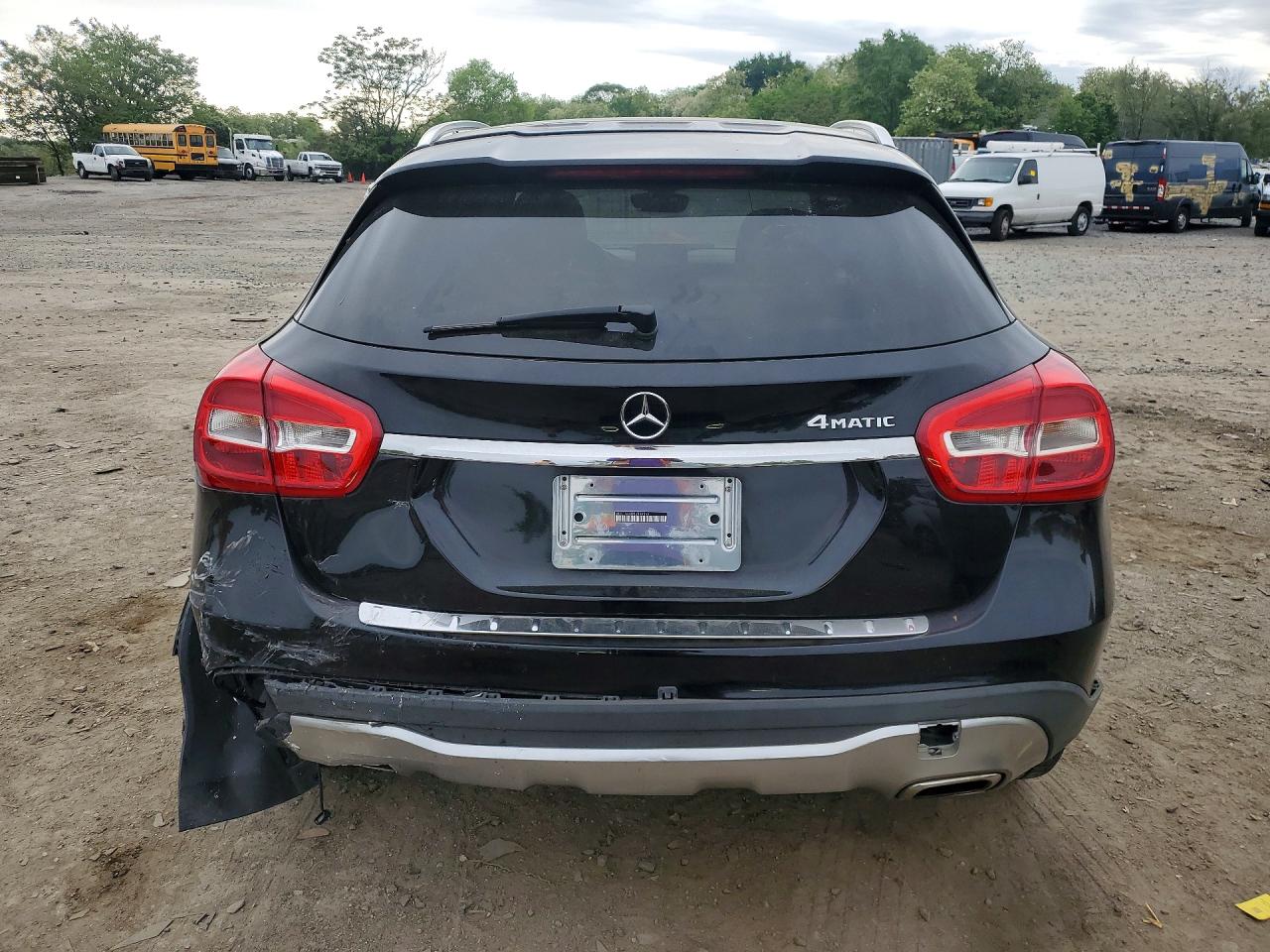 2018 MERCEDES-BENZ GLA GLA250-4M