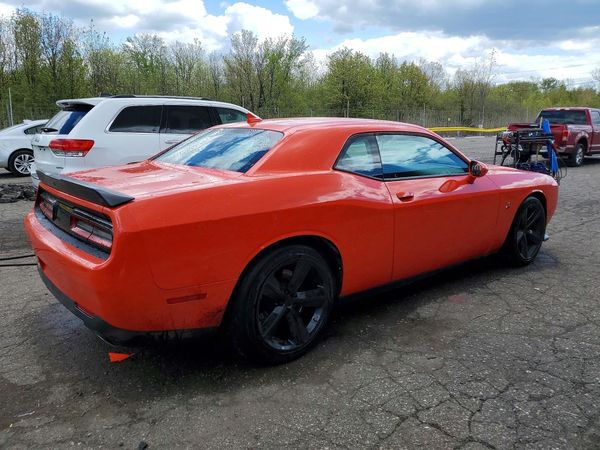 2016 DODGE CHALLENGER