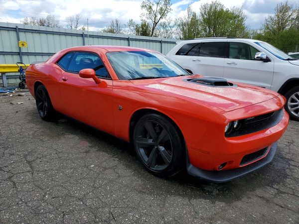 2016 DODGE CHALLENGER