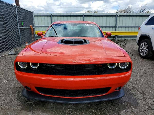 2016 DODGE CHALLENGER