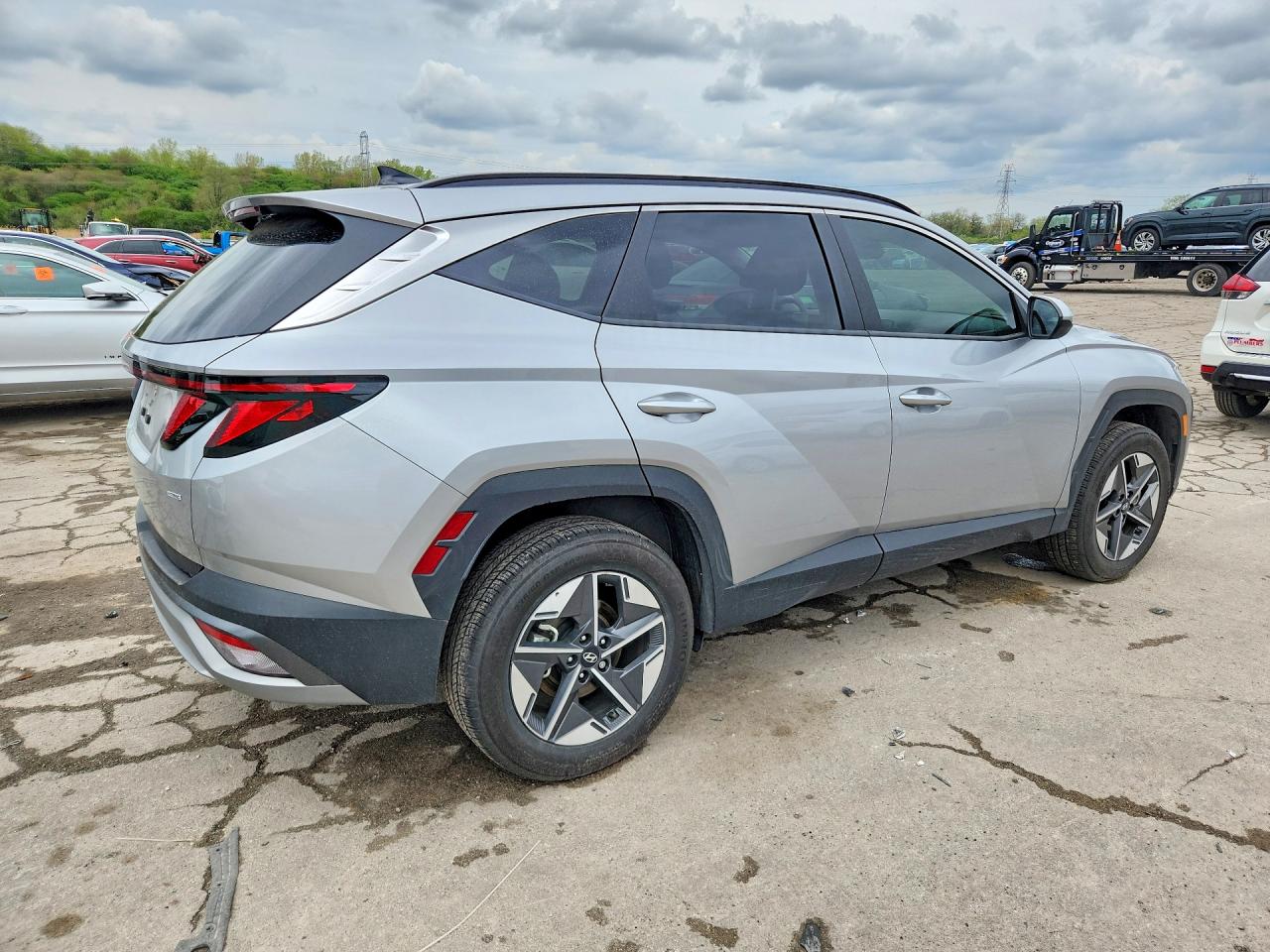 2025 HYUNDAI TUCSON SEL