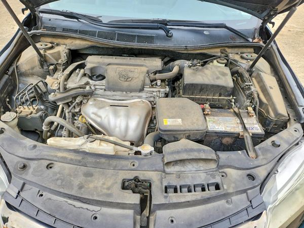 2015 TOYOTA CAMRY