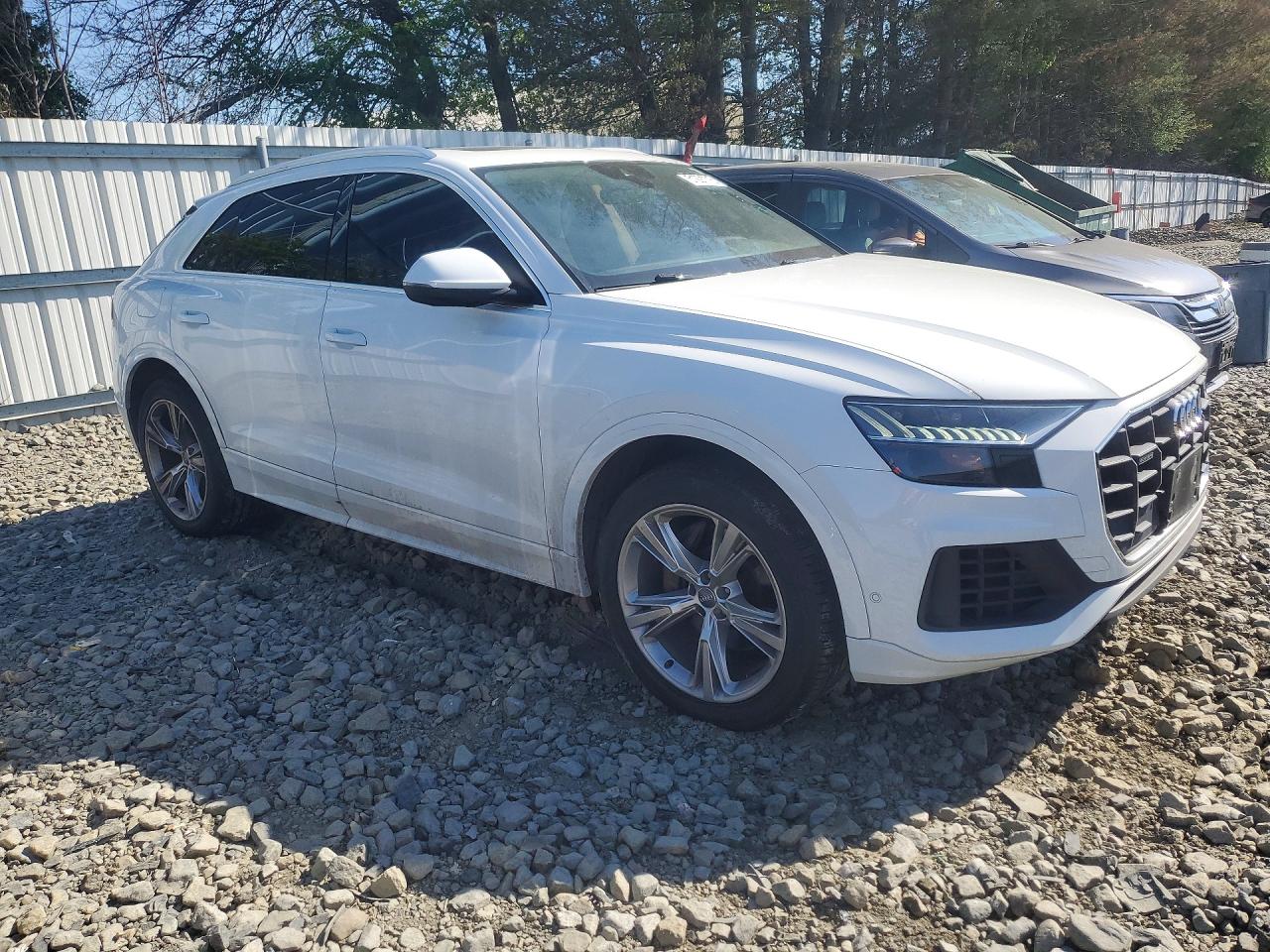 2020 AUDI Q8