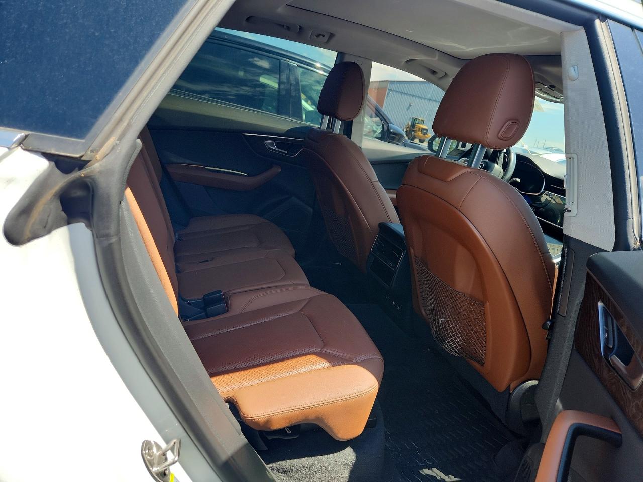 2020 AUDI Q8