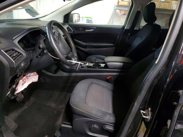 2017 FORD EDGE SE — DENT