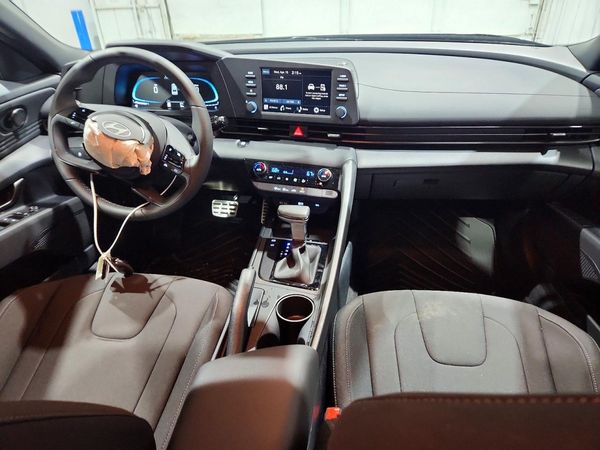 2026 HYUNDAI ELANTRA