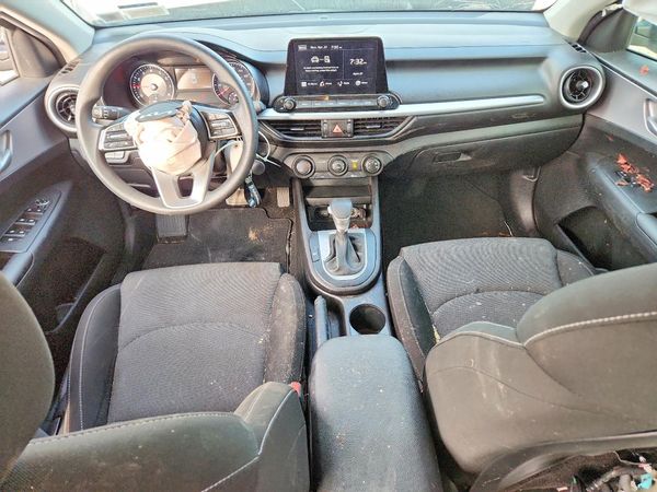 2022 KIA FORTE FE, LXS