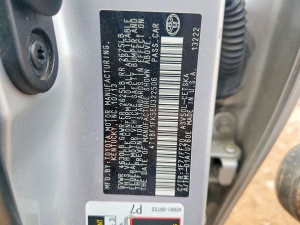 2014 TOYOTA CAMRY — VINS