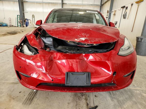 2020 TESLA MODEL Y