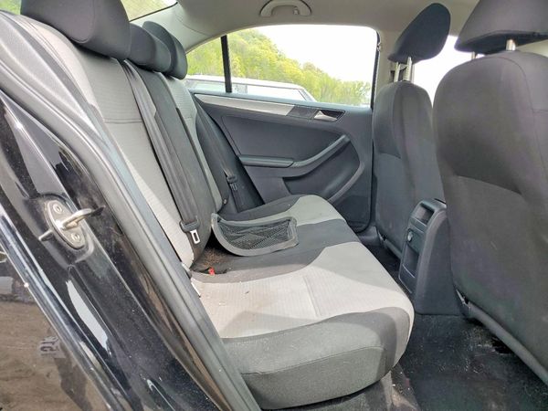 2018 VOLKSWAGEN JETTA