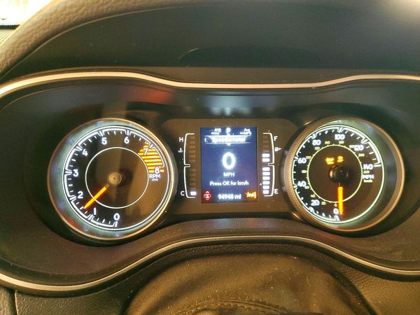 2021 JEEP CHEROKEE LATITUDE LUX 4X4