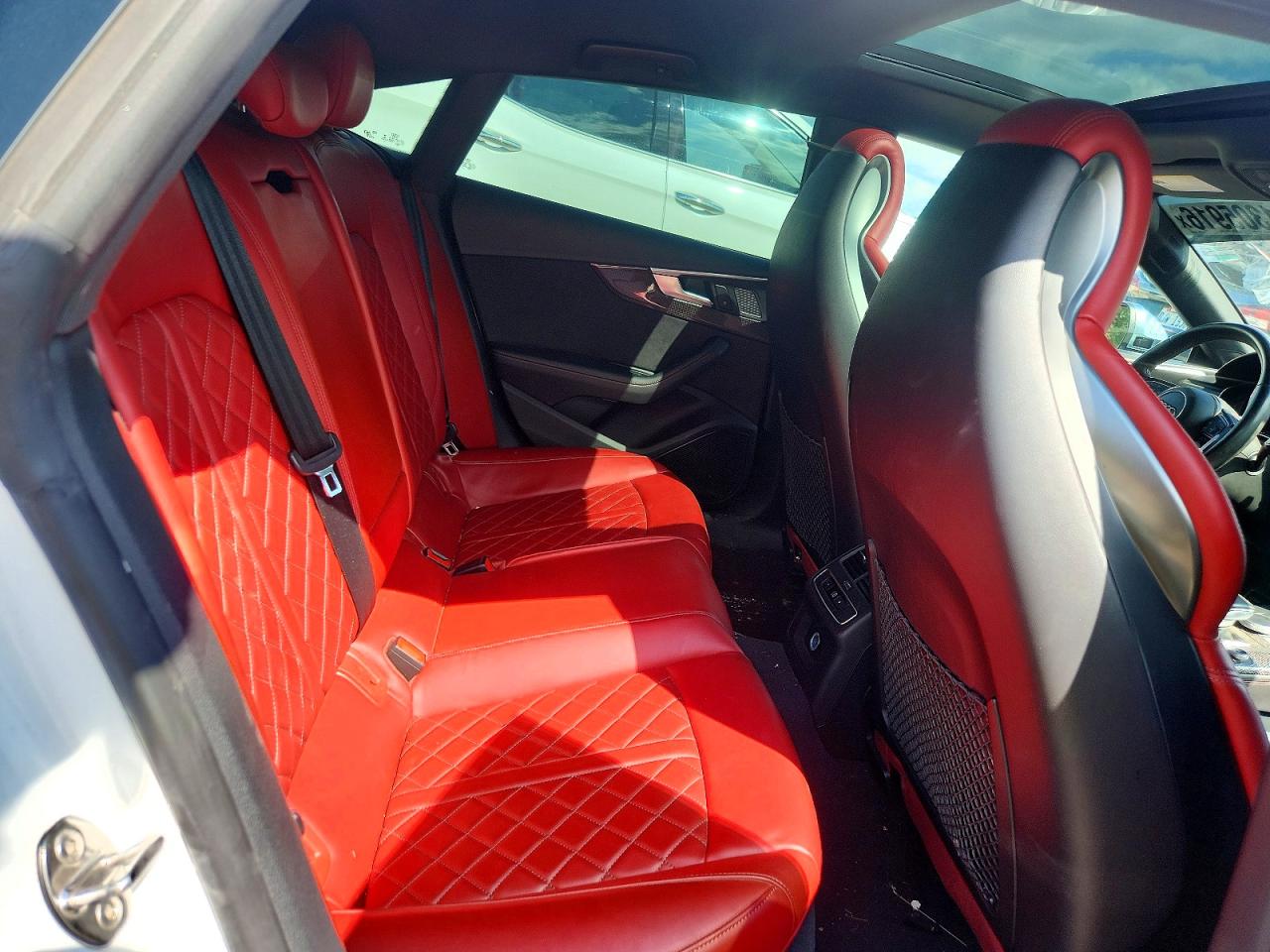 2018 AUDI S5