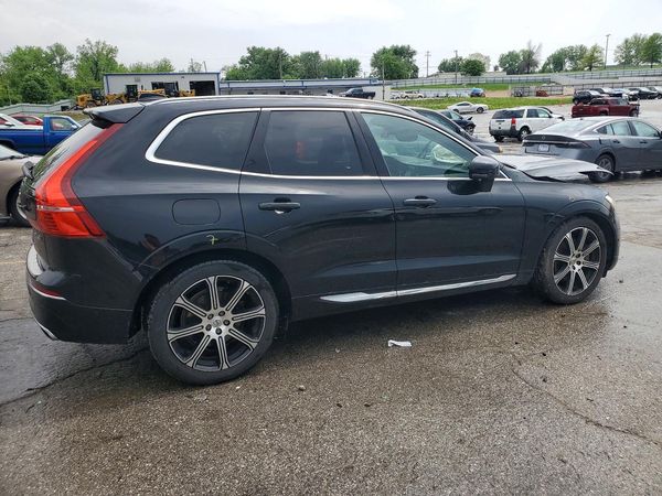2018 VOLVO XC60 Inscription