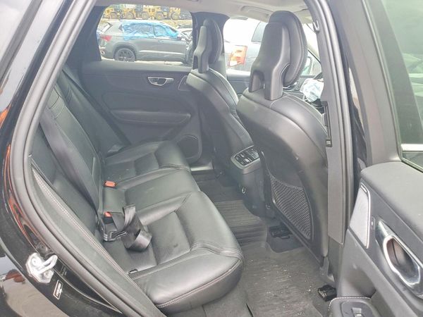 2018 VOLVO XC60 Inscription