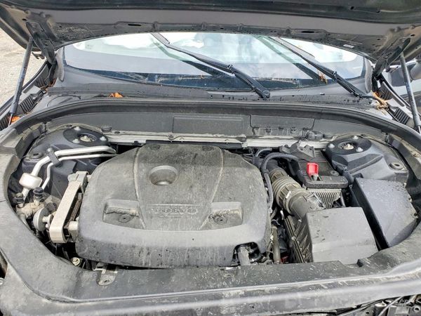 2018 VOLVO XC60 Inscription